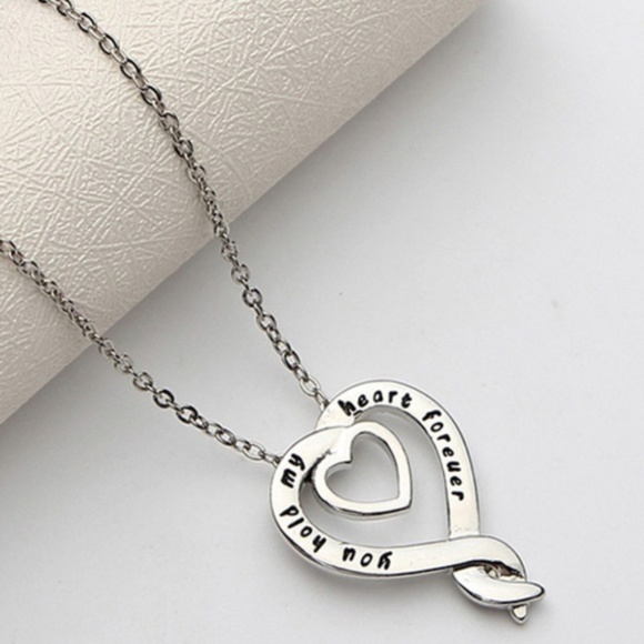 You Hold My Heart Forever Necklace - Picture 1 of 3